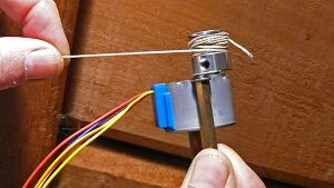 KiteStringOnStepper-600.jpg