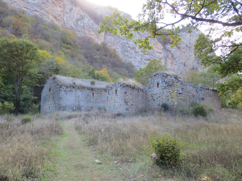 File:Surb Astvatsatin Monastery-tartar 3251-raffi kojian.JPG