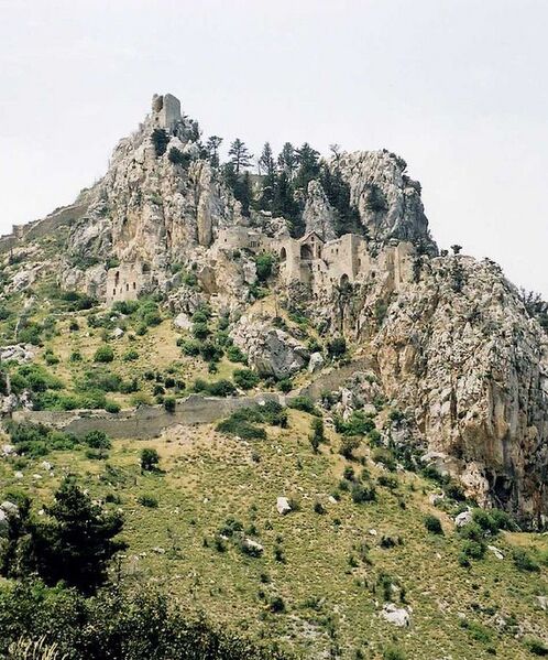 File:1200px-Saint Hilarion Castle.jpg