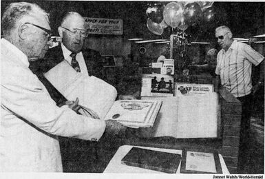 Laddie Kozeny, chairman emeritus of the bank, and Edward Kohout