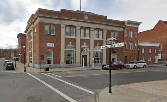 The old Gavitt National Bank