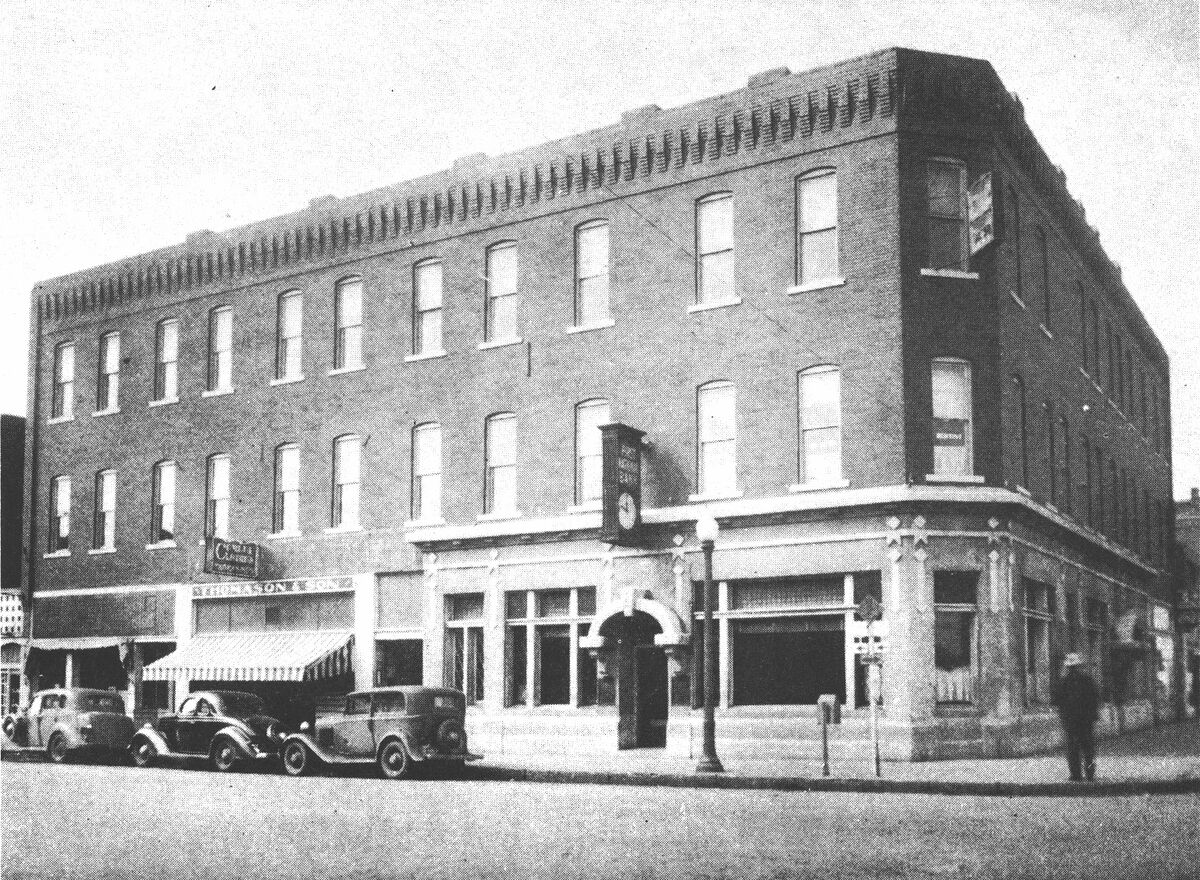 First National Bank, Vinita, OK (Charter 4704) Bank Note History