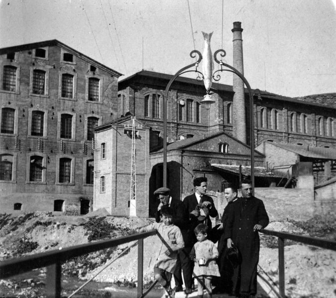 File:1920s-Cal Sala-Palanca.jpg