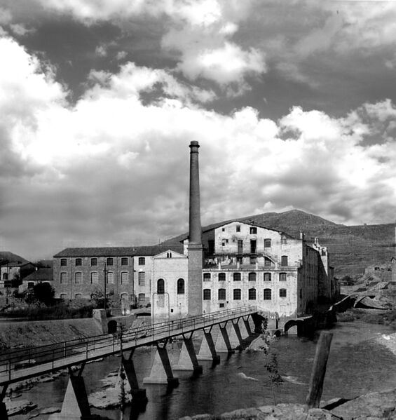 File:1920s-Fàbrica Vella-Resclosa.jpg