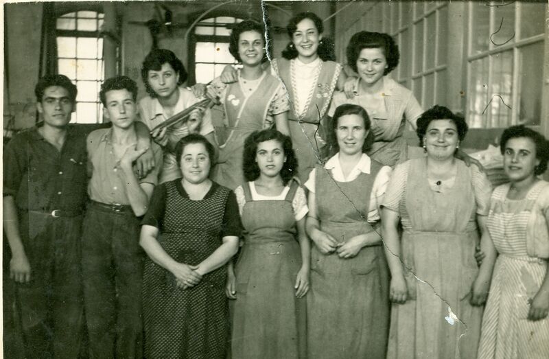 File:1956-Fàbrica Berenguer-Treballadores.jpg