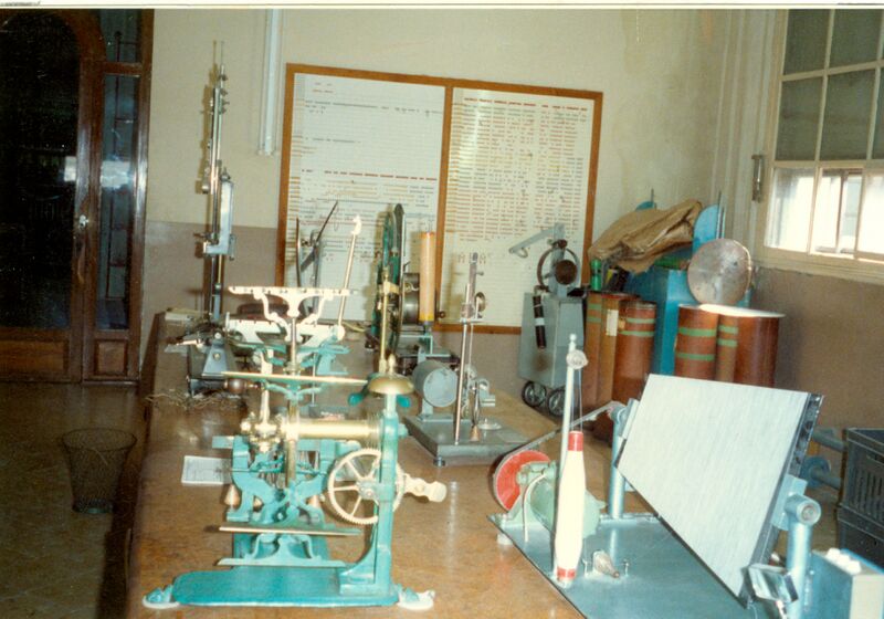 File:1989-Fàbrica Berenguer-Laboratori.jpg
