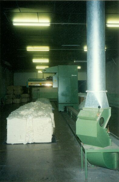 File:2000-Fàbrica Berenguer-Bales.jpg