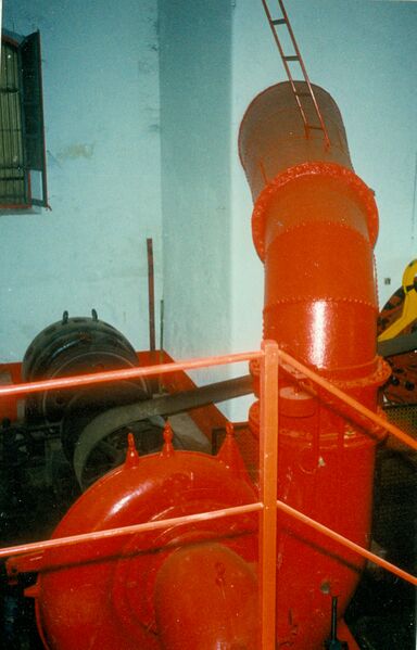 File:2000-Fàbrica Berenguer-Turbina.jpg