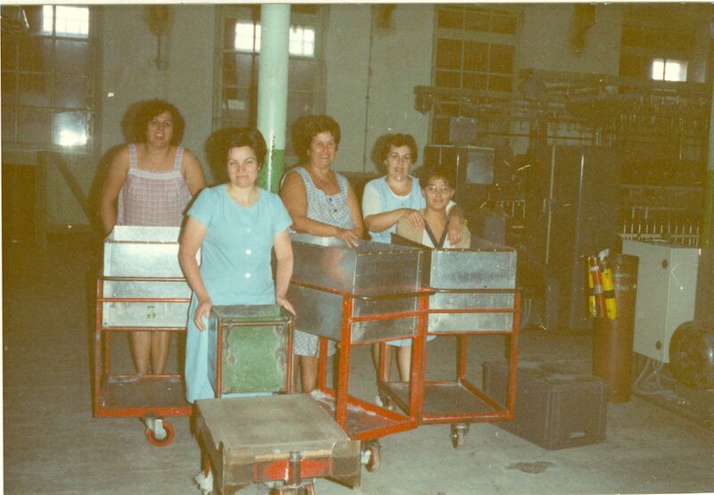 File:Fàbrica Berenguer-Treballadores.jpg