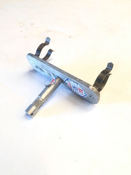 File:Single Tube Holder.jpg