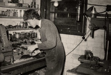 File:WABIO Dianne Blood workshop.jpg