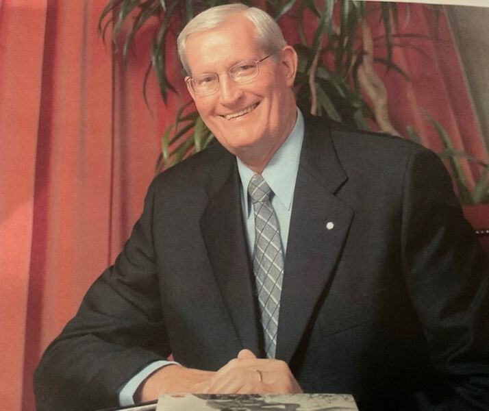 File:BIO-4102 Haigh Geoff.jpg