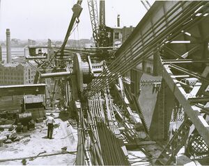 489 Temporary anchorage cables tensioned. 21-1-1929