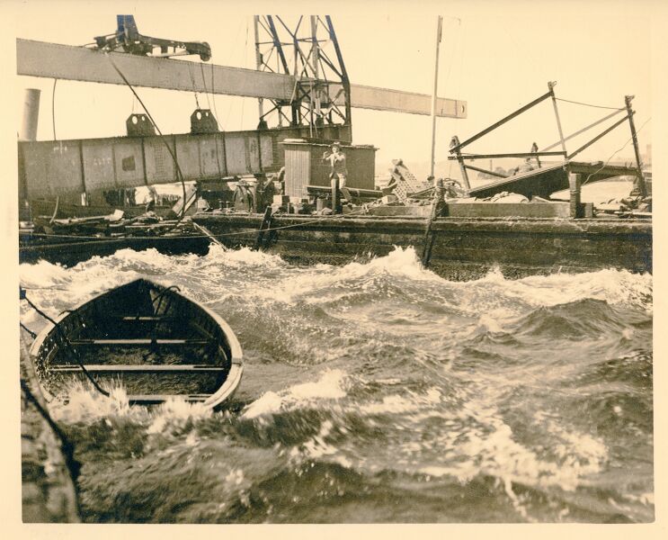 File:STR 1932 08Mallard082.jpg