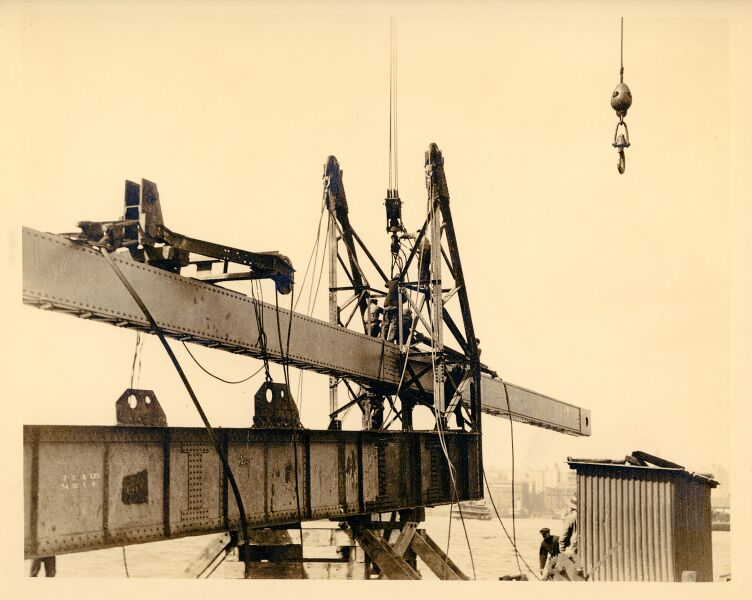 File:STR 1932 08Mallard089.jpg