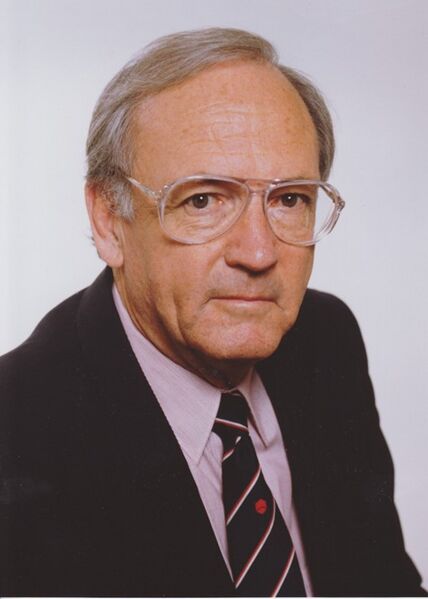 File:WABIO Clyde Doug.jpg