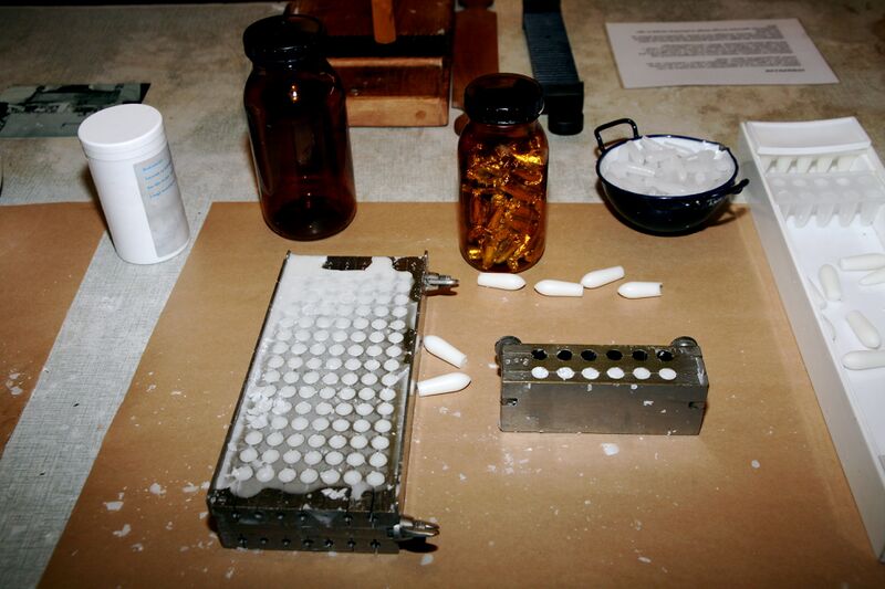 File:Stikkpiller.JPG