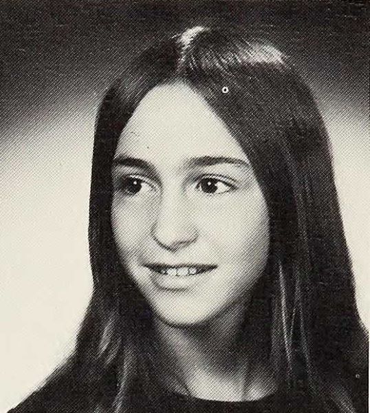 File:Risa Krive 1973 yearbook photo.jpg