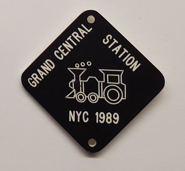 File:1989 Convention Dangle FBT (5).jpg