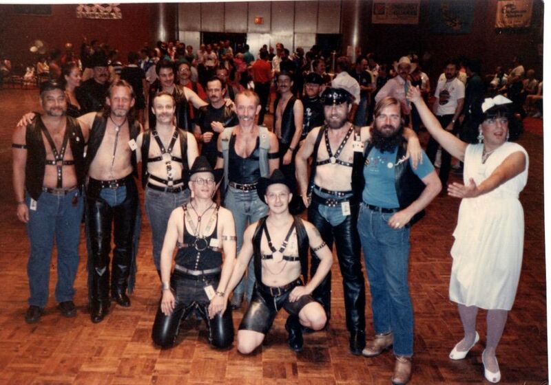 File:1989 Leather Tip.jpeg