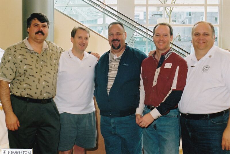 File:2001 Convention Callers 2.jpg