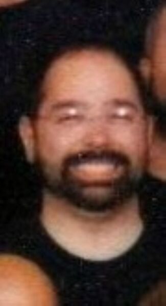 File:Ari Cruse 2003 MID.jpg