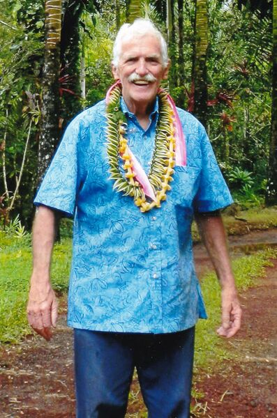 File:Art Smith 2017 Hawaii.jpg