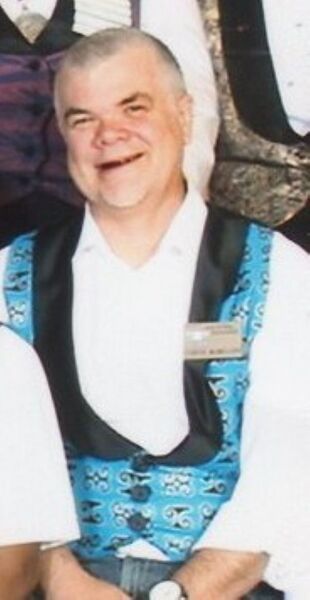 File:Curtis McMillen 2014 CHI.jpg