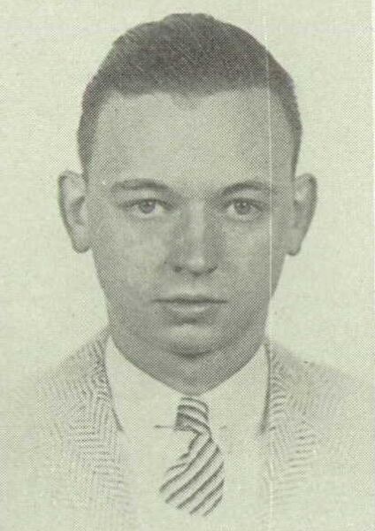 File:Earl Tidwell 1942 yearbook photo.jpg