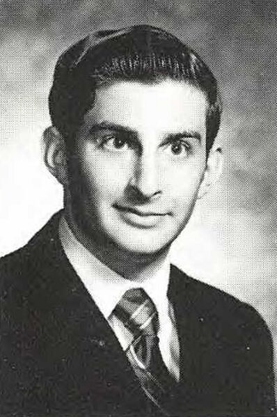 File:Jeff Noodleman 1971 yearbook photo.jpg