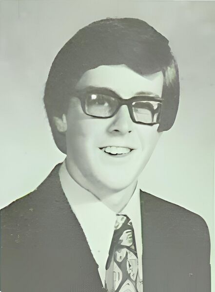 File:Kael Jaeckel 1973 Yearbook photo.jpg