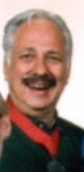 File:Steve Siporin 2001 10-year.jpg