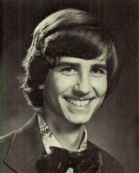 File:Tom Bensyl 1975 Yearbook photo.jpg