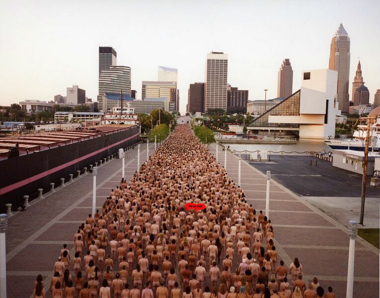 File:2004.Tunick.jpg