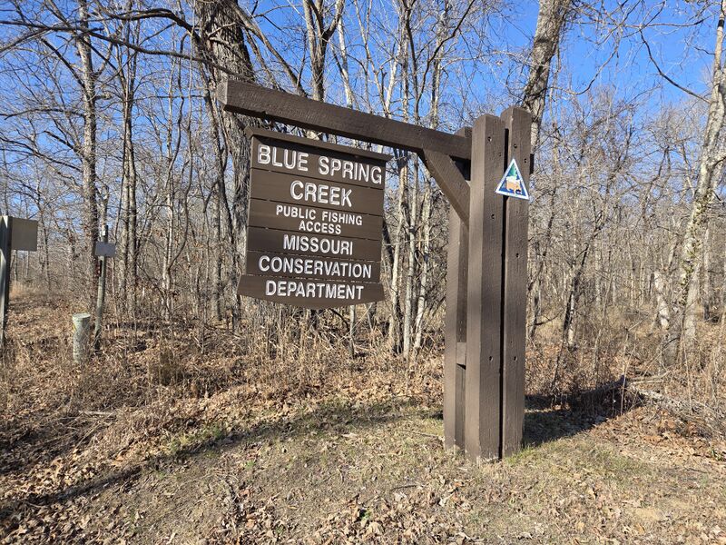 File:BlueSpringsCreekOuterSign.jpg
