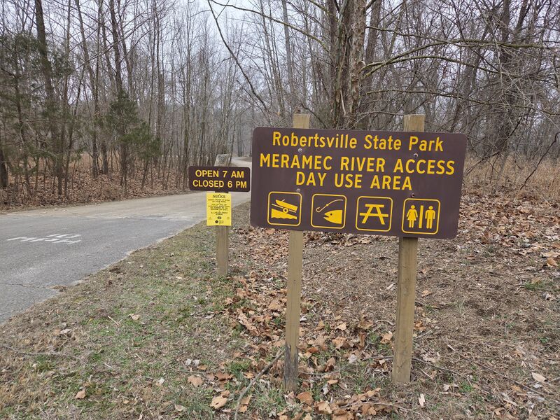 File:RobertsvilleSign2.jpg