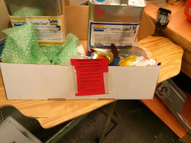 File:Crystal clear 1.jpg