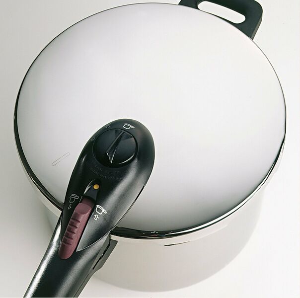 File:FagorPressureCooker.jpg