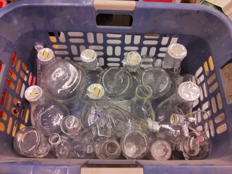 File:Glassware 1.jpg