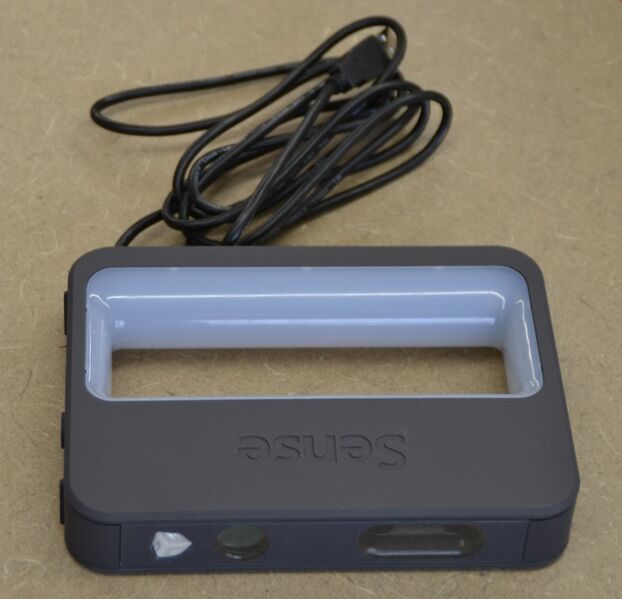 File:Sense 3d Scanner.jpeg