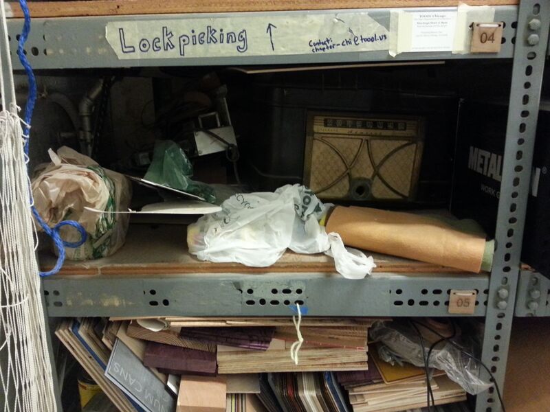 File:Tidy space 2014-09-03 shelf 5.jpg