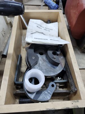 Universal Bender 2.jpg