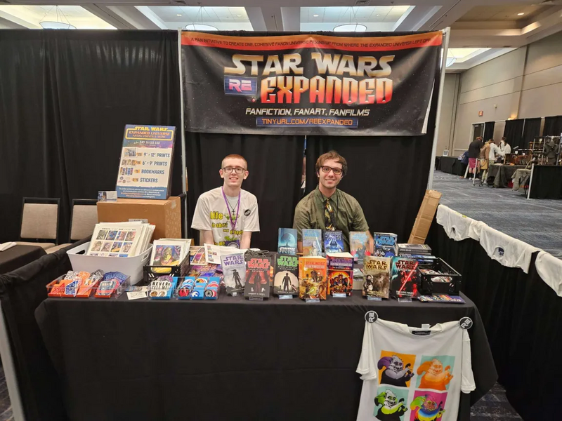 File:Nick and Wayne LE.webp