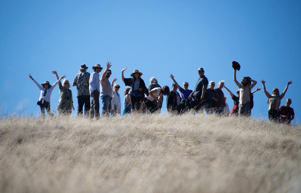 Waving from Lone Oak (Neil).jpg