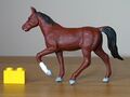 Britains Brown hunter horse leg up 2.JPG