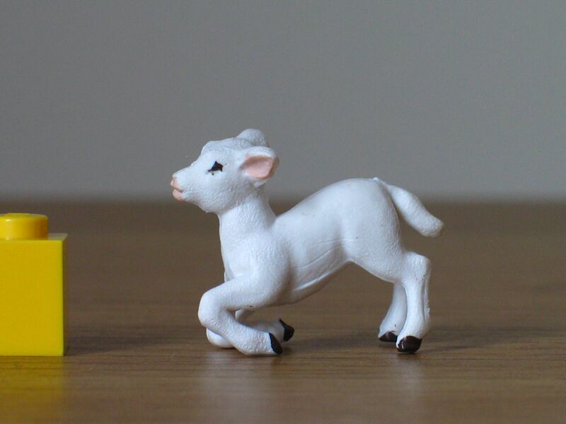File:Britains late lamb kneeling 1.JPG