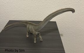 CollectA 88908 Mamenchisaurus - Deluxe 1:100 Scale