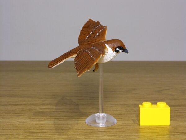Kaiyodo Tree sparrow 01.JPG