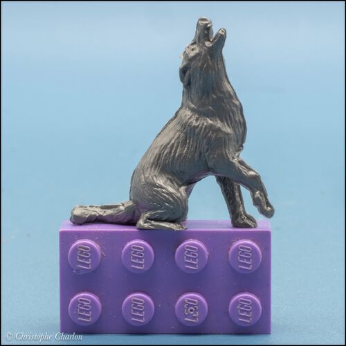 Marx Wolf Howling 1.jpg