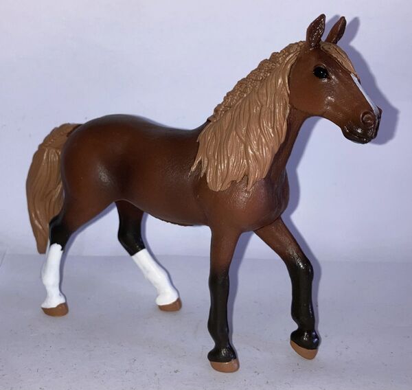 Schleich 13953 Paso Peruano Mare TRL.jpg